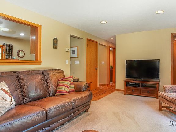 4th image of 6034 Myers Lake Ave NE