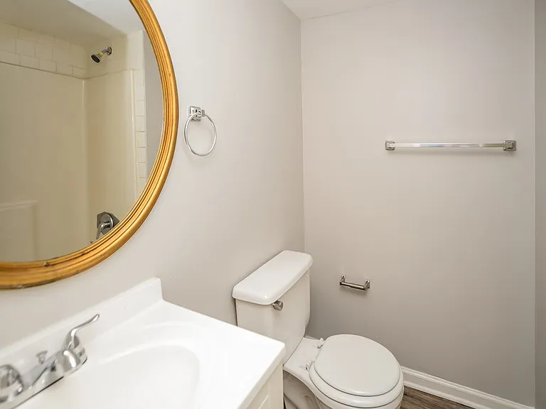 1847 Litchfield Rd — Photo 16
