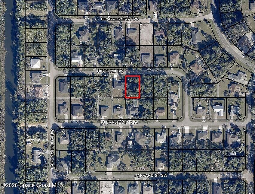 2nd image of 1356 Gibbs Rd SW