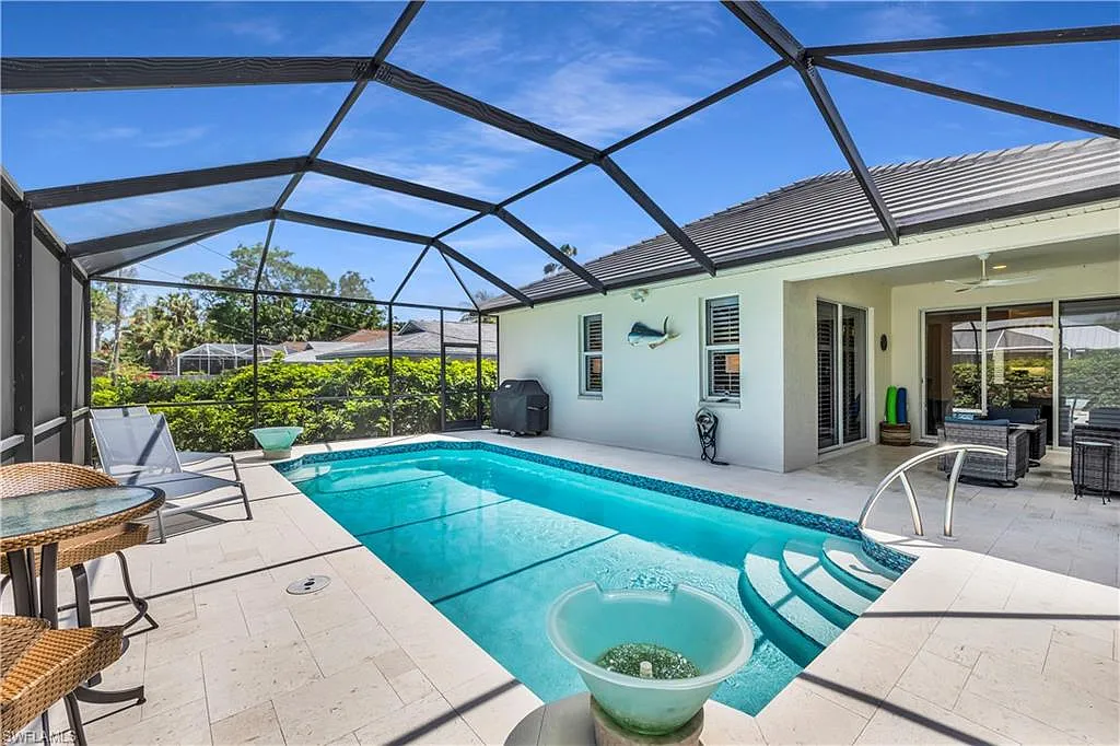 3 bed, 2.0 bath, 1770 sqft, $15,000 — Photo 2