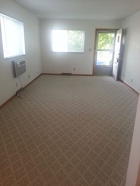 4th image of 2253 King Ave APT A