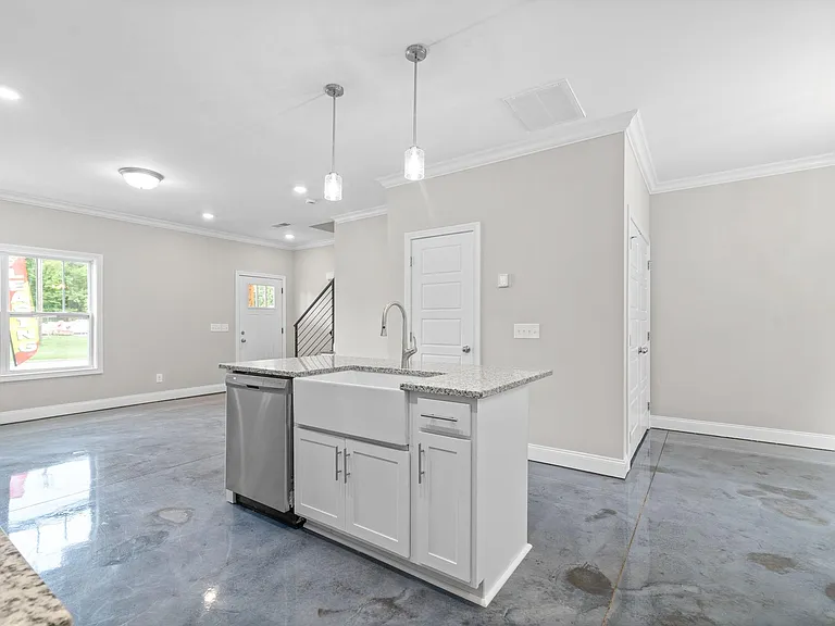 1305 Dodd St — Photo 10