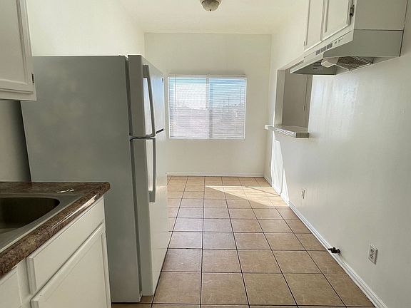 5th image of 5839 E Montebello Pkwy #11