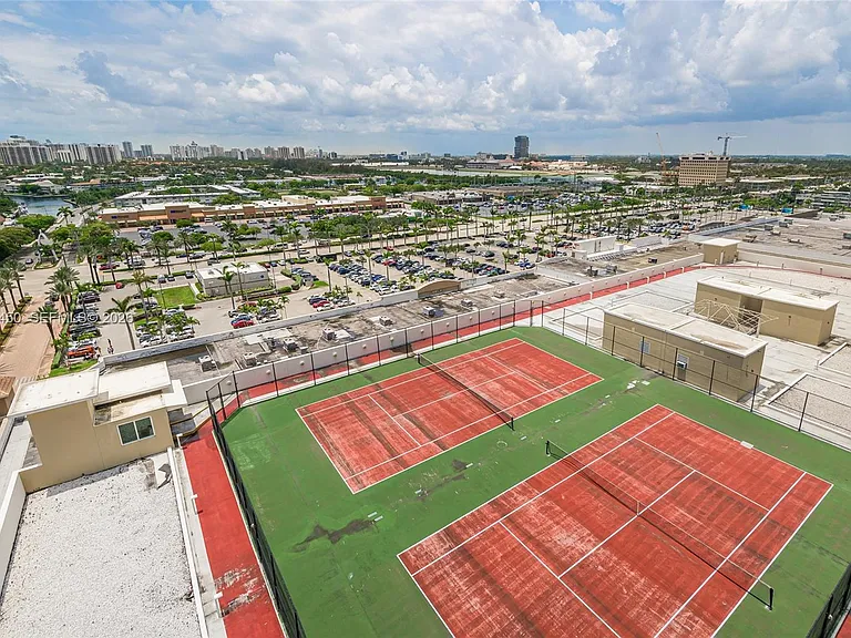 1755 E Hallandale Beach Blvd #1407E — Photo 28
