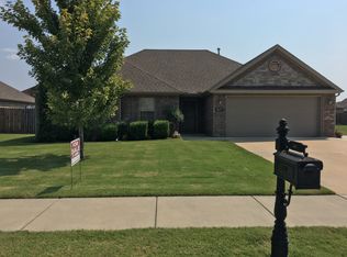 3657 Serenity St, Springdale, AR 72764