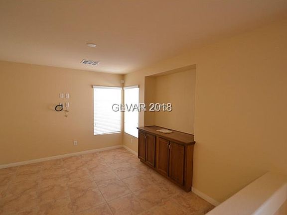 4th image of 5964 Lazy Creek Ave