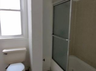 3054 W 40th St FLOOR 2, Chicago, IL 60632