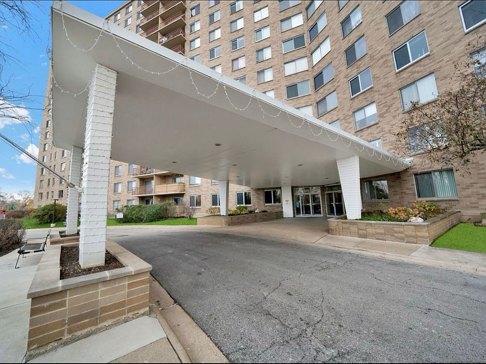 1st image of 6833 N Kedzie Ave APT 1509