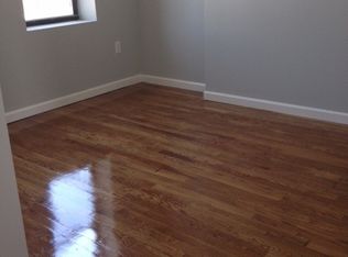 63 Whipple St, Brooklyn, NY 11206