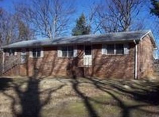 3847 Leo St, Winston Salem, NC 27105