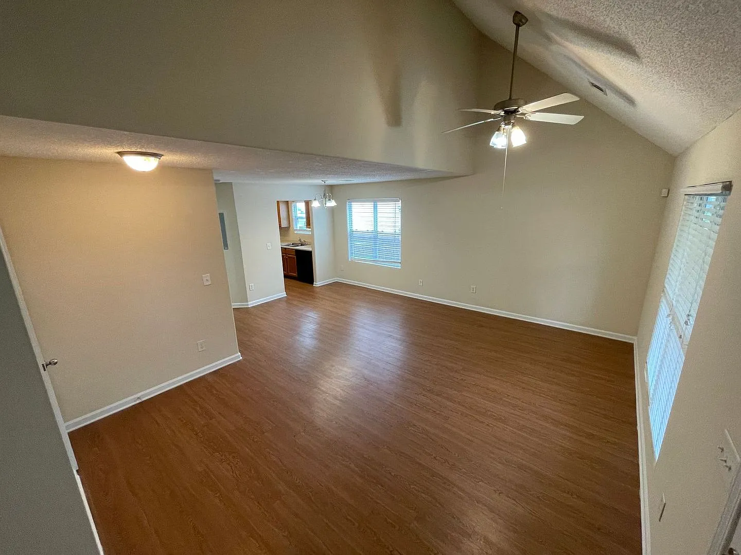 Bridgewater Home! Pre-Leasing For August 1 2027 — Photo 3