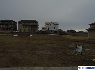 8011 S 194th St, Gretna, NE 68028
