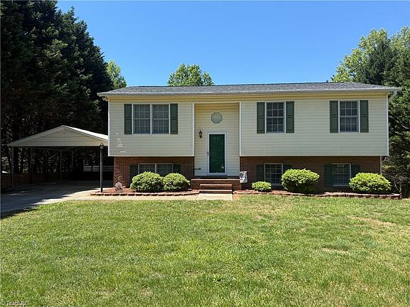 2nd image of 273 Woodbridge Dr