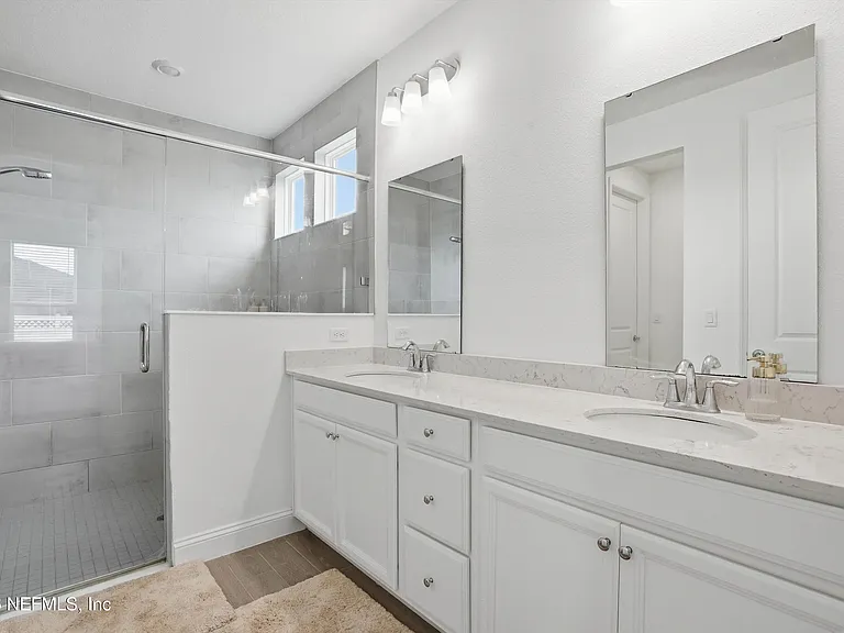 73 Oaklawn Ct — Photo 13