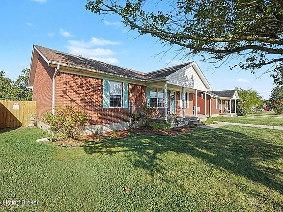 4th image of 265 Drake Dr