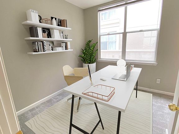 5th image of 367 Dunsmuir Ter Unit 5