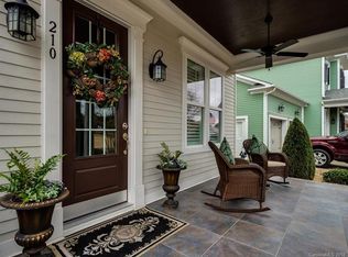 210 Crowded Roots Rd, Fort Mill, SC 29715