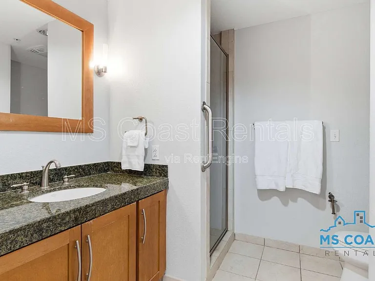 2060 Beach Blvd #604 — Photo 18