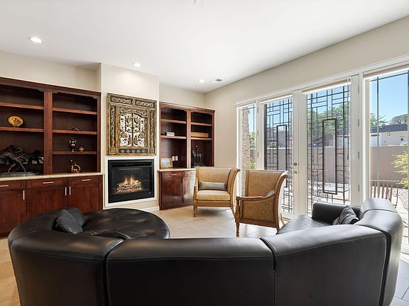 5th image of 4501 Altura Pl NE