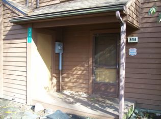 343 Crewe Ct, Bushkill, PA 18324