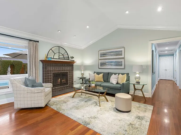 6410 Camden Ave — Photo 4