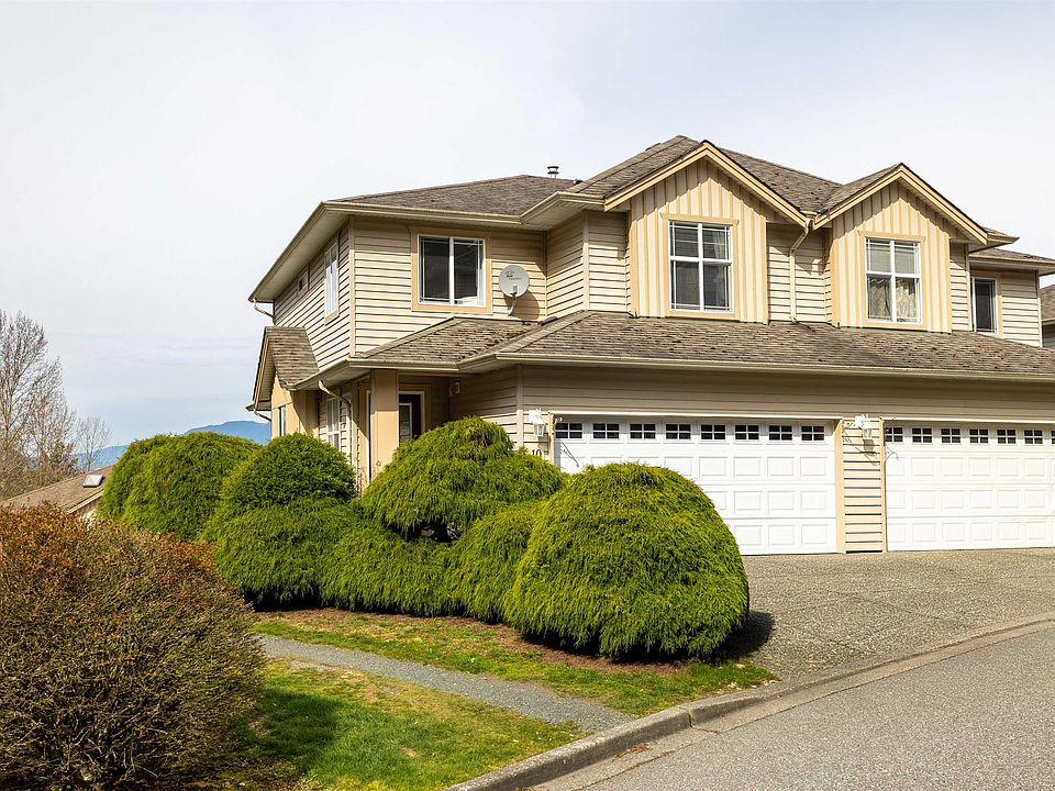 1st image of 46906 Russell Rd #10