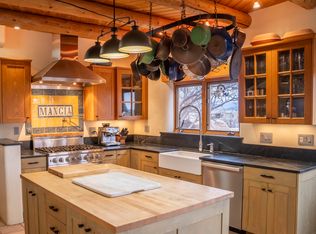 12 Villa Ventosa, El Prado, NM 87529