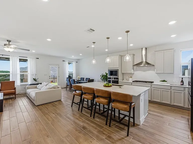 6700 Cliff Rose Dr — Photo 5