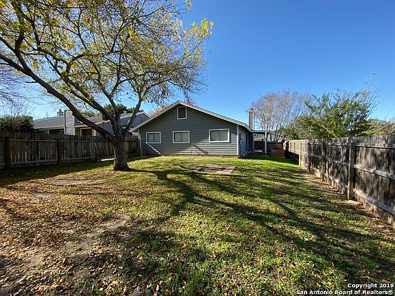 5th image of 15013 Winter View Dr
