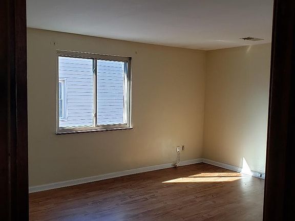 2nd image of 5141 Sumter Ave #2