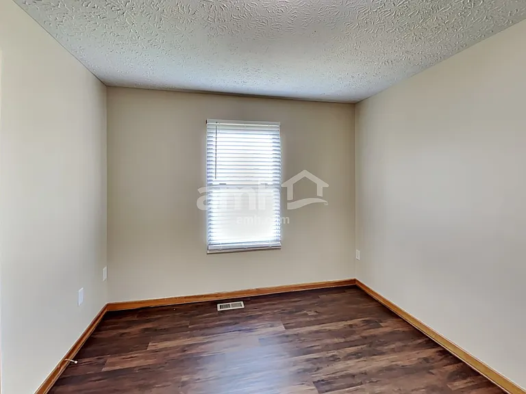 6757 Eddleston Ct — Photo 14