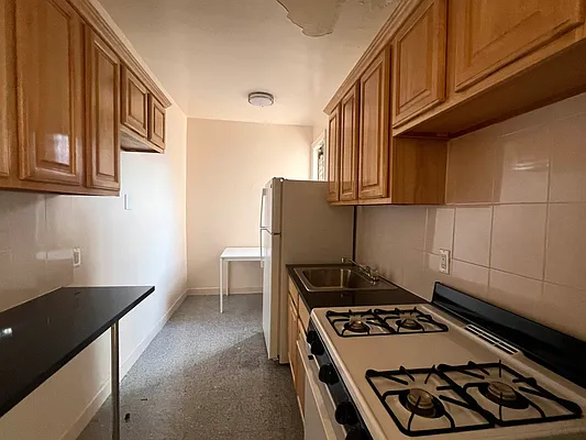 Rented by Century Homes Realty Group LLC | media 8