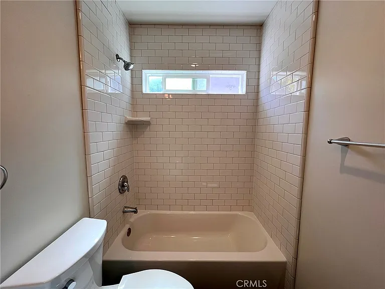 5618 Fallsgrove St — Photo 17