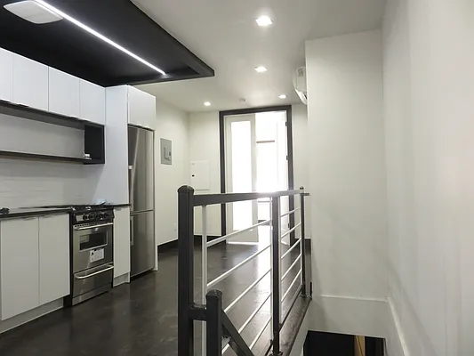 Rented by Rennit Inc. | media 16