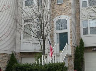 4110 Lalique Ln, Center Valley, PA 18034