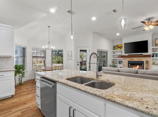 949 Avagail Ave, Springtown, TX 76082