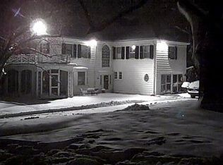 435 Cornwall Hill Rd, Patterson, NY 12563