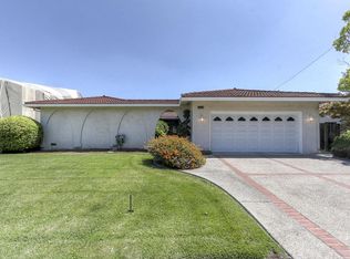 1132 Yorkshire Dr, Cupertino, CA