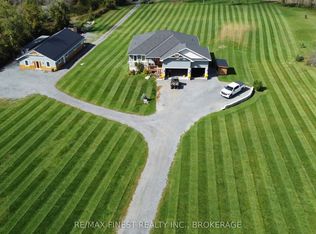 923 Maple Rd, Loyalist, ON K0H 2H0