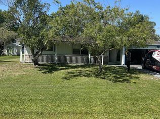 146 S Wimbrow Dr, Sebastian, FL 32958