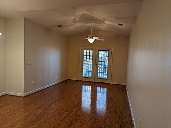 3rd image of 7104 W Friendly Ave Unit 303