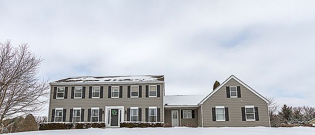 1st image of 5N460 Hazelwood Ct
