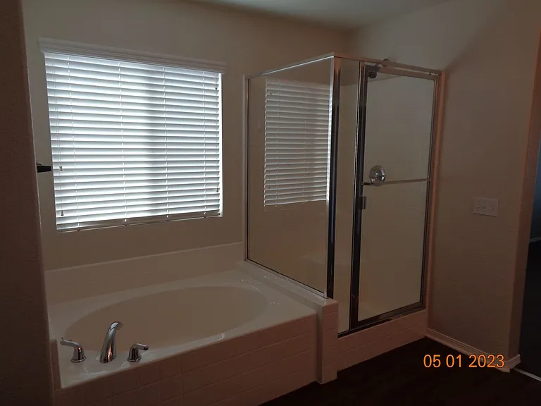 2739 Garnet Ln — Photo 11