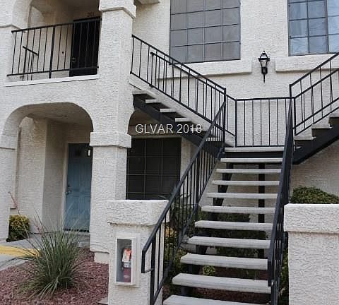 3rd image of 4742 Nara Vista Way Unit 201