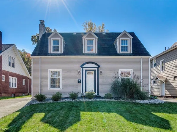 47 Pinehurst Ave, Youngstown, OH 44512
