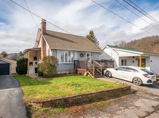 303 High St, Barrackville, WV 26559