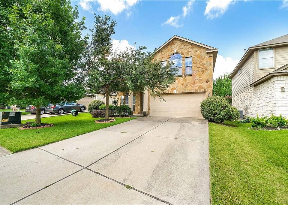 1st image of 11112 Persimmon Gap Dr