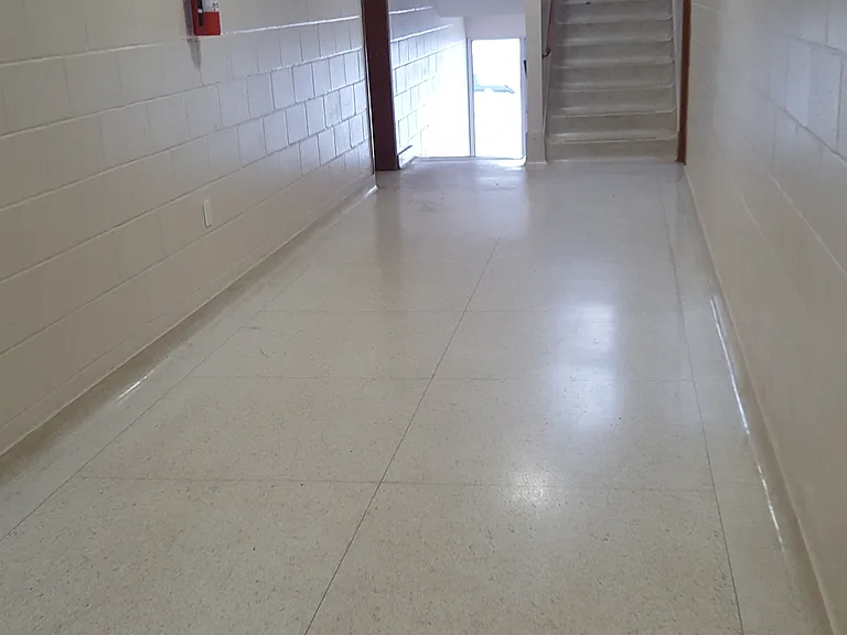 96 Connolly St #4 — Photo 8