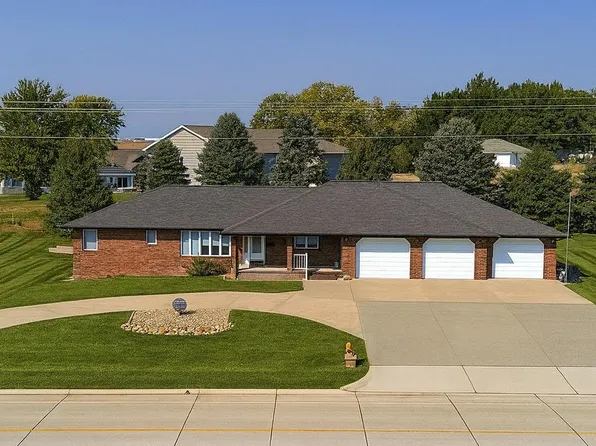 605 Elm St, Lindsay, NE 68644