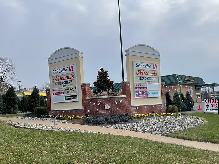 9037 Lee Hwy — Photo 19
